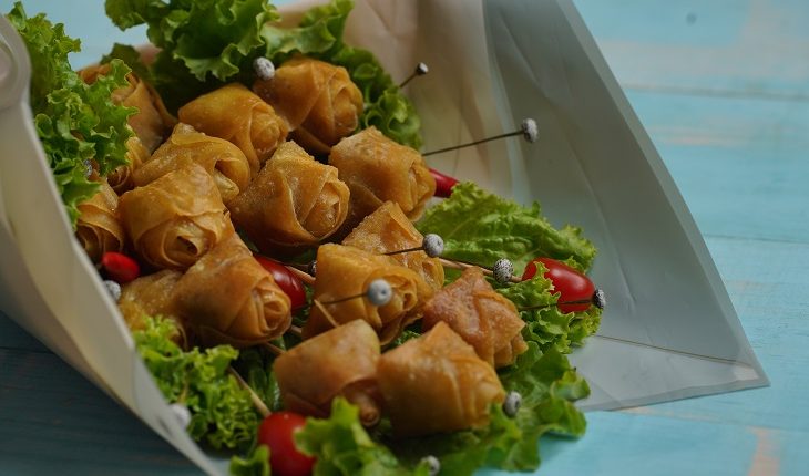 Thực đơn hàng ngày: Hoành thánh hoa hồng