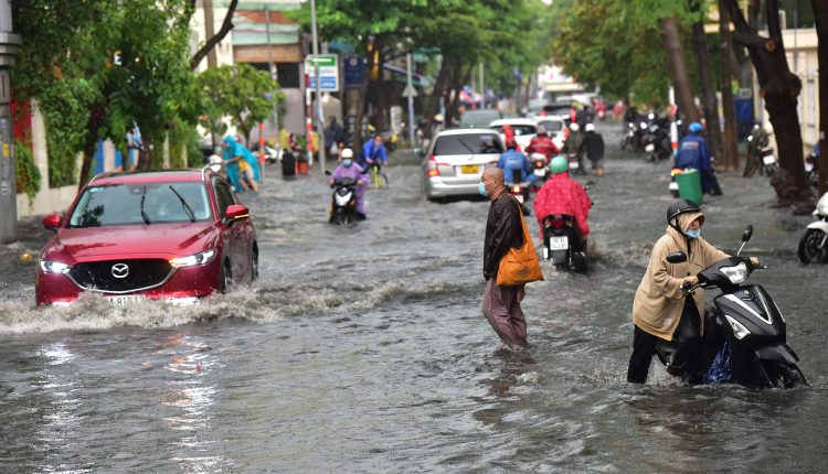 Dự báo thời tiết ngày 1/8/2022: Cả nước mưa giông, nguy cơ gió giật mạnh