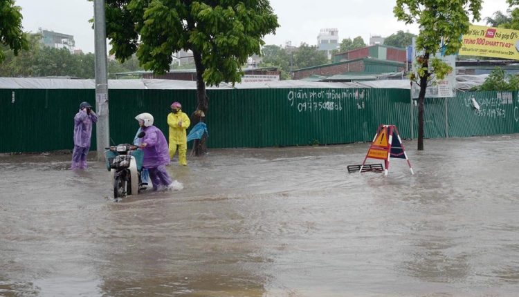 Dự báo thời tiết ngày 11/8/2022: Bão số 2 đổ bộ, khắp miền Bắc đến Nghệ An mưa rất to