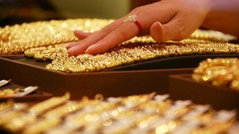 Giá vàng ngày 26/8/2022: Chịu nhiều áp lực, vẫn tăng giá