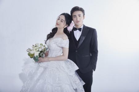 Lâm Khánh Chi tung bộ ảnh cưới mới cùng diễn viên trẻ Song Duy