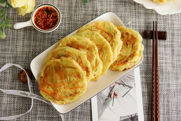 Thực đơn hàng ngày: Bánh rán rau củ