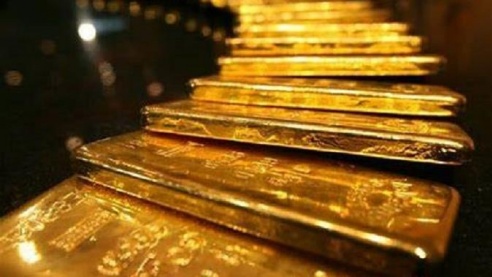 Giá vàng ngày 25/2/2023: Tiếp tục giảm, sắp xuống mốc 1800 USD/ounce