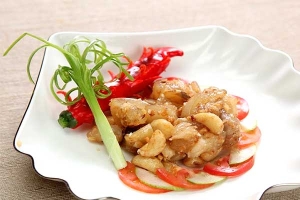 Thực đơn hàng ngày: Gân bò cháy tỏi