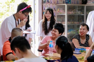 BFF Tour 2023: Mùa hè sẻ chia yêu thương của các bạn học sinh cấp 3 Hà Nội