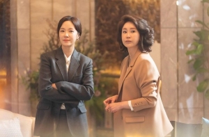 ‘Muôn kiểu làm mẹ’ trong series Hàn Quốc siêu cuốn: ‘Cuộc chiến sinh tồn’