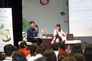 Tác giả Nguyễn Phương Dung giới thiệu sách “Giấc mơ Nhật: Đi để vấp ngã, đi để trưởng thành”
