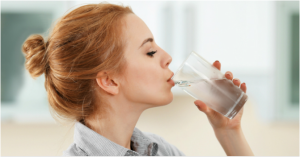  Tăng lượng nước cho cơ thể để tránh các vấn đề tim mạch. 6 biện pháp bạn cần biết