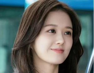 Jang Nara sở hữu bí quyết ở tuổi 43 chỉ như 30 tuổi,