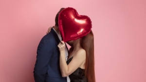 Gợi ý lời chúc dành người yêu, vợ, hoặc chồng ngày Lễ Tình nhân Valentine 14/2