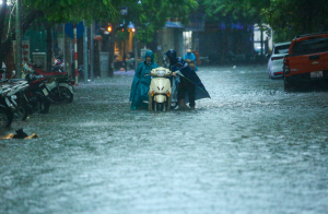 Dự báo thời tiết ngày 28/5/2025: Mưa lớn sầm sập khắp miền Bắc, Tây Nguyên và Nam Bộ