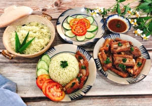 Thực đơn hàng ngày: Sườn rim mặn ngọt