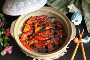 Thực đơn hàng ngày: Cá nục kho