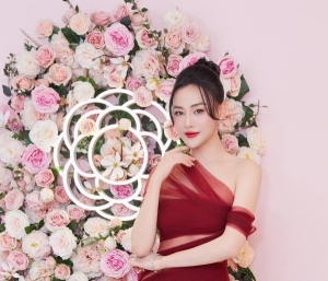 Gu thời trang của Phương Oanh ngoài đời và trên phim