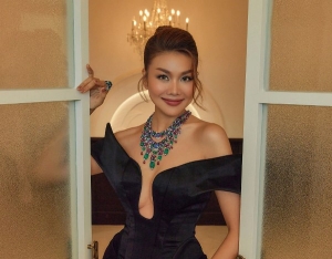 Thanh Hằng tận hưởng cuộc sống lãng mạn bên chồng ở tuổi 42