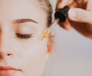 4 lại tinh dầu tự nhiên giúp làm chậm quá trình hình thành nếp nhăn