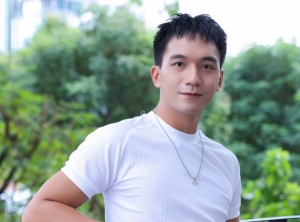 Đỗ Nhật Hoàng góp mặt trong 2 bộ phim đang giữ kỷ lục doanh thu phòng vé