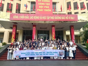 Sinh viên trên hành trình thực tập nghề báo: Từ lý thuyết đến trải nghiệm