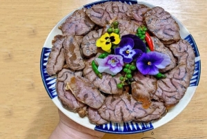 Thực đơn hàng ngày: Bắp bò ngâm xì dầu