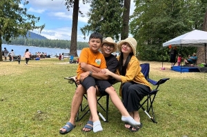 Hôn nhân hạnh phúc của Huỳnh Đông, Ái Châu tại Canada