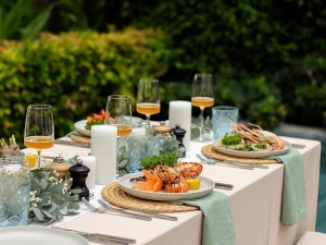 Thưởng thức menu BBQ mới tại biệt thự Hilltop Pool Villa của The Anam Cam Ranh