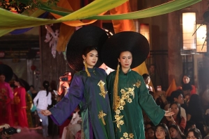 NTK David Minh Đức ra mắt bộ sưu tập áo dài di sản Việt Nam