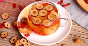 Loại nước giúp giữ ấm và duy trì vẻ tươi tắn cho làn da