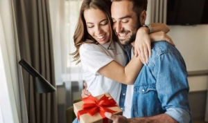 5 ngôn ngữ tình yêu giúp cặp đôi thêm gắn kết