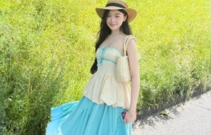 Lọ Lem được khen nhan sắc khả ái ở tuổi 20