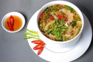 Thực đơn hàng ngày: Canh cá lăng