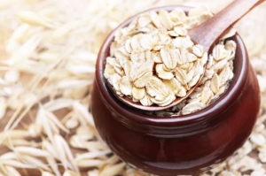 Ăn yến mạch vào buổi sáng 4 lý do nên để hỗ trợ huyết áp và tim mạch