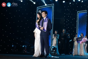 Phan Trâm Anh đạt danh hiệu Hoa khôi Duyên dáng Ngoại thương 2025