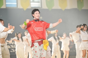 Erik ra mắt theme song series 