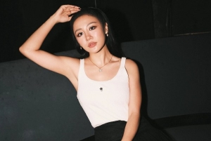 Văn Mai Hương được khen ngày càng đẹp