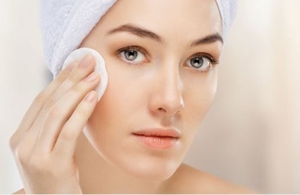 Chăm sóc da dầu mụn quy trình tối giản nhưng hiệu quả lâu dài