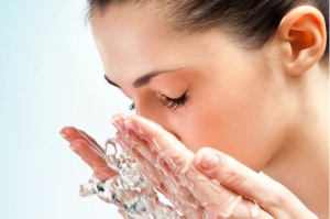 4 bước cứu nguy khi mụn những ngày Tết