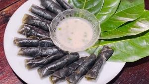 Thực đơn hàng ngày: Bánh lá thúi địch 