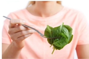 Rau cải bó xôi và 6 lợi ích  với phụ nữ mang thai