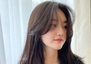 4 kiểu tóc mái giúp “thu gọn” gương mặt vuông và bầu bĩnh hiệu quả 