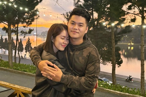 Lê Phương và ông xã được khán giả ngưỡng mộ bởi chuyện tình bình yên, giản dị