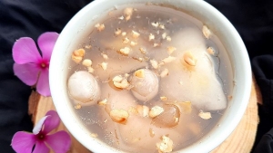 Thực đơn hàng ngày: Chè bánh canh ngọt