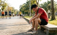 Để giảm cân, có nên tập thể dục ngoài trời nắng nóng 