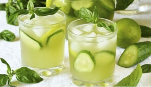 Giảm thâm, trắng ra từ bên trong cùng cách làm nước ép dưa leo 