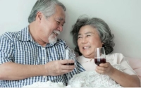 Sau tuổi 70 có còn nhu cầu và khả năng duy trì đời sống tình dục