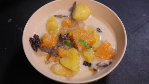 Thực đơn hàng ngày: Canh kiểm chay