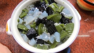 Thực đơn hàng ngày: Chè sương sa sương sáo sương sâm