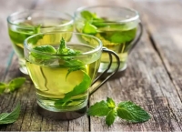 4 loại trà thảo mộc có thể hỗ trợ cân bằng nội tiết tố