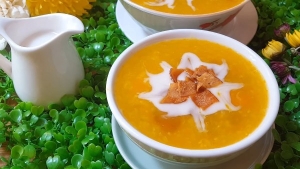Thực đơn hàng ngày: Chè bí đỏ đậu xanh