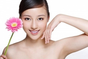 Muốn chậm lão hóa, phụ nữ nên duy trì 7 thói quen này mỗi ngày