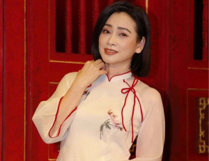 NSƯT Tuyết Thu: Nhiều năm lặng lẽ làm nghề, hôn nhân viên mãn
